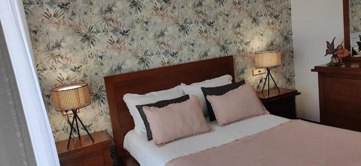Atico C&E Cambados Apartment ภายนอก รูปภาพ