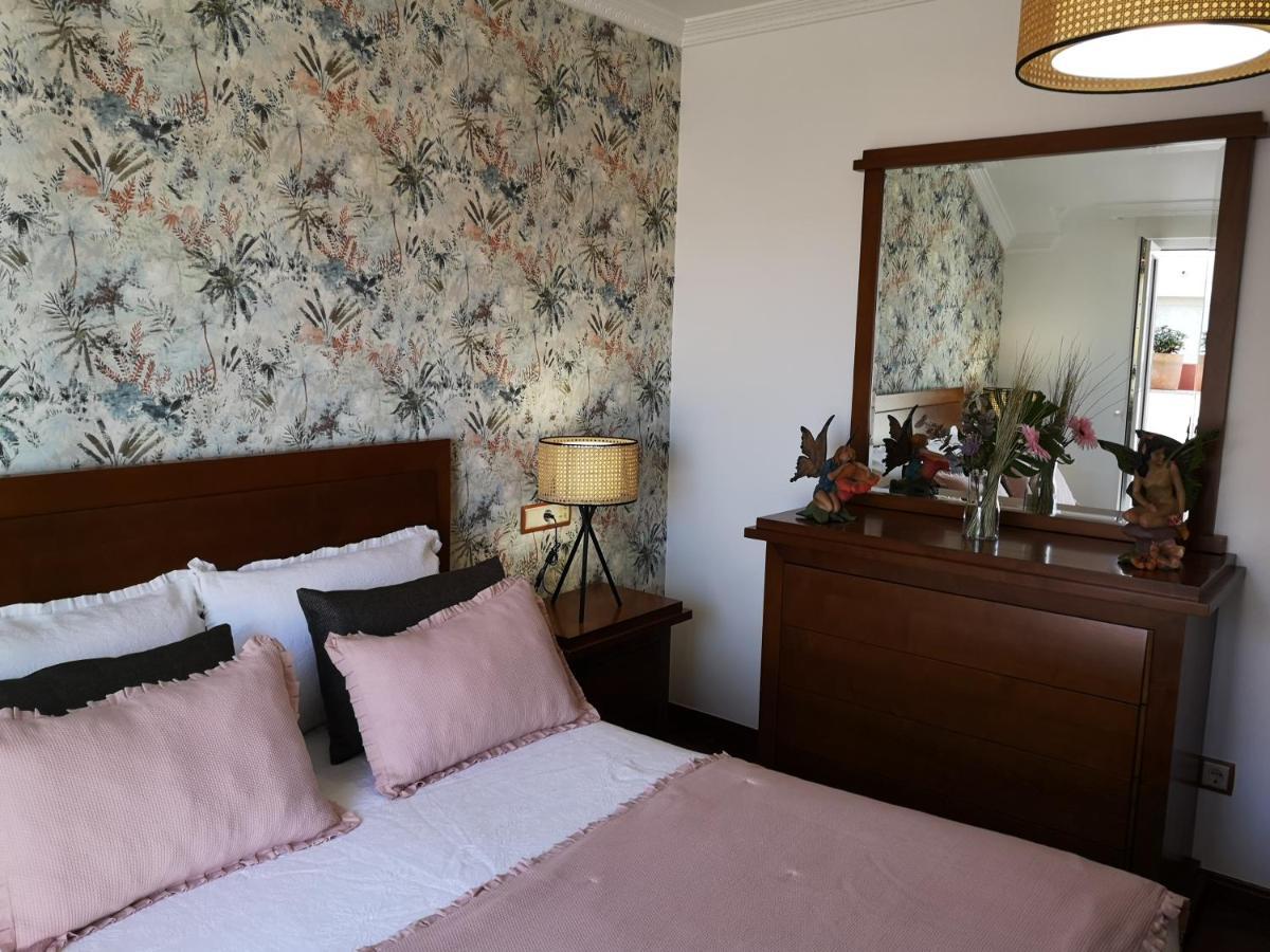 Atico C&E Cambados Apartment ภายนอก รูปภาพ