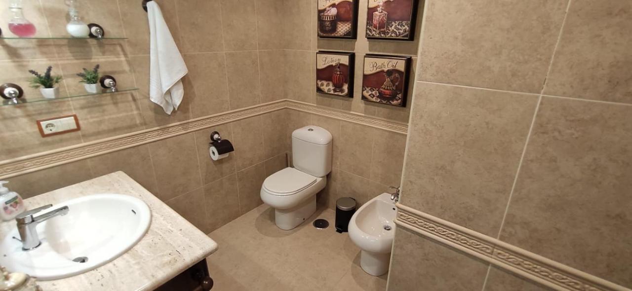 Atico C&E Cambados Apartment ภายนอก รูปภาพ